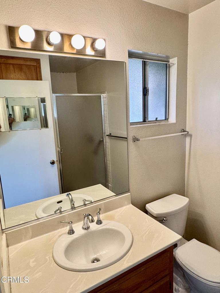 910 Claraday Street Property Photo 14