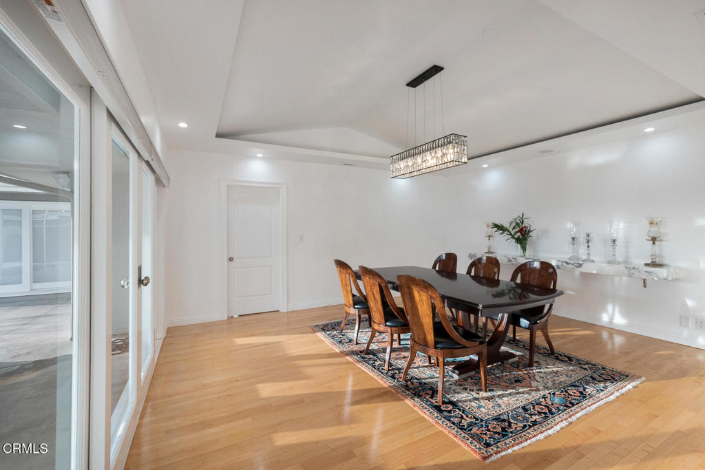 9633 Highridge Drive Property Photo 15
