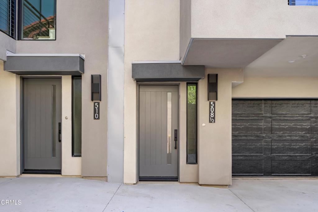 508 1/2 N Sycamore Avenue Property Photo 4