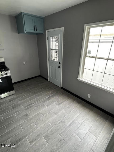 318 320 E Market Street Property Photo 7