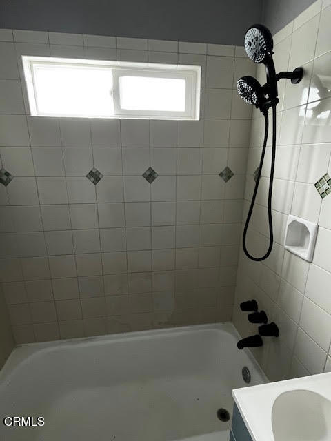 318 320 E Market Street Property Photo 11