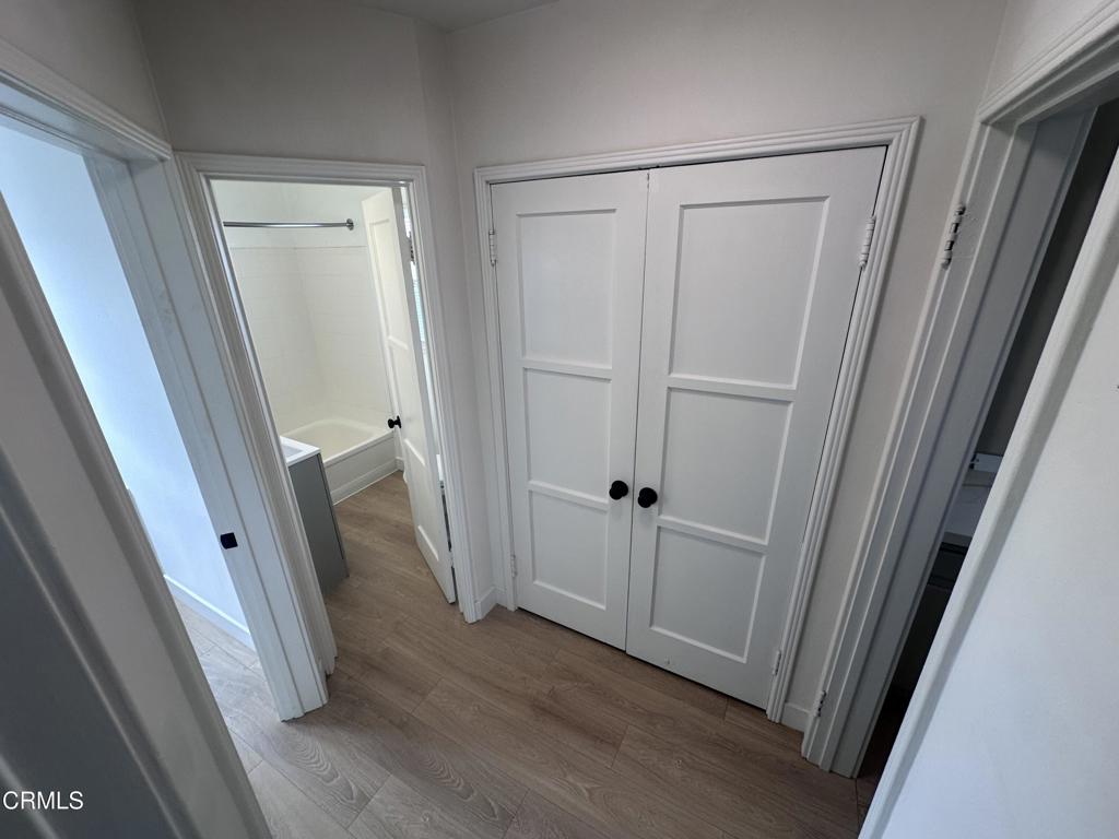 1424 E Wilson Avenue C Property Photo 4