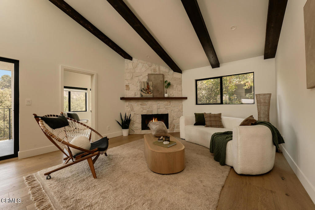 3250 Coldwater Canyon Avenue Property Photo 14