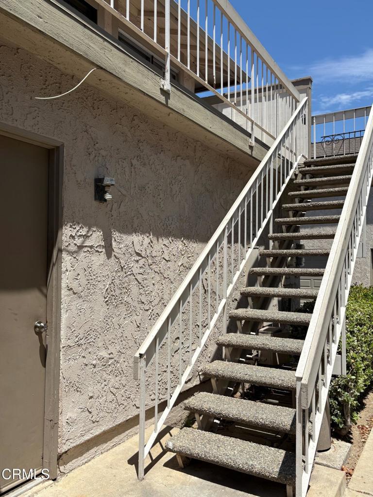 1811 Ewing Court Property Photo 6