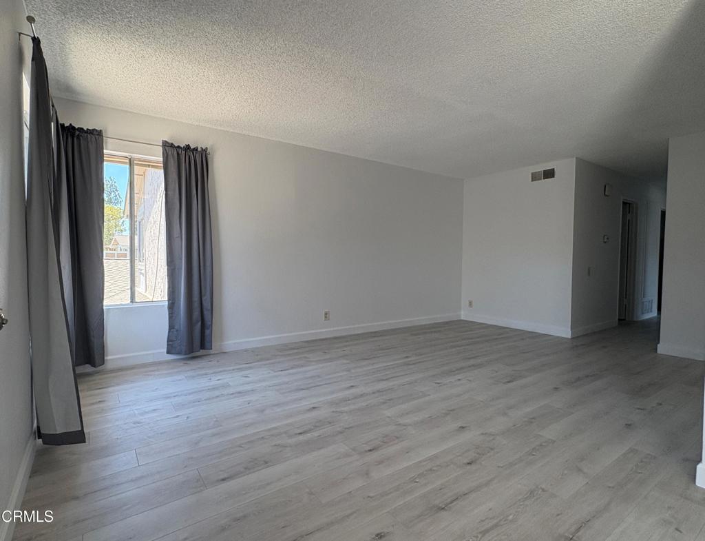 1811 Ewing Court Property Photo 17