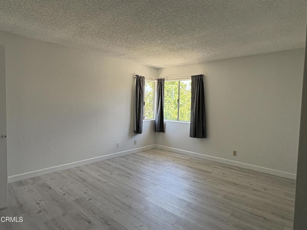 1811 Ewing Court Property Photo 28