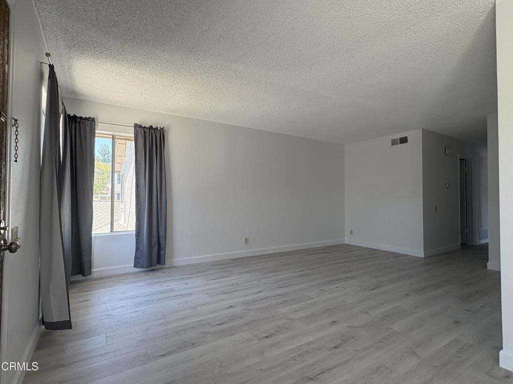 1811 Ewing Court Property Photo 33