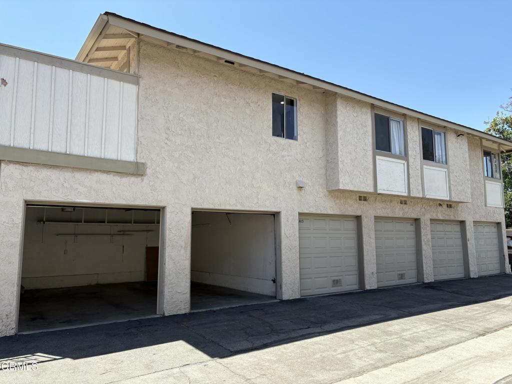 1811 Ewing Court Property Photo 36