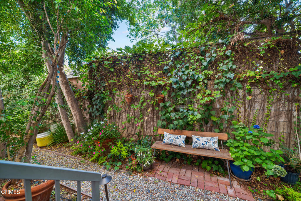 111 S Oak Knoll Avenue 107 Property Photo 43