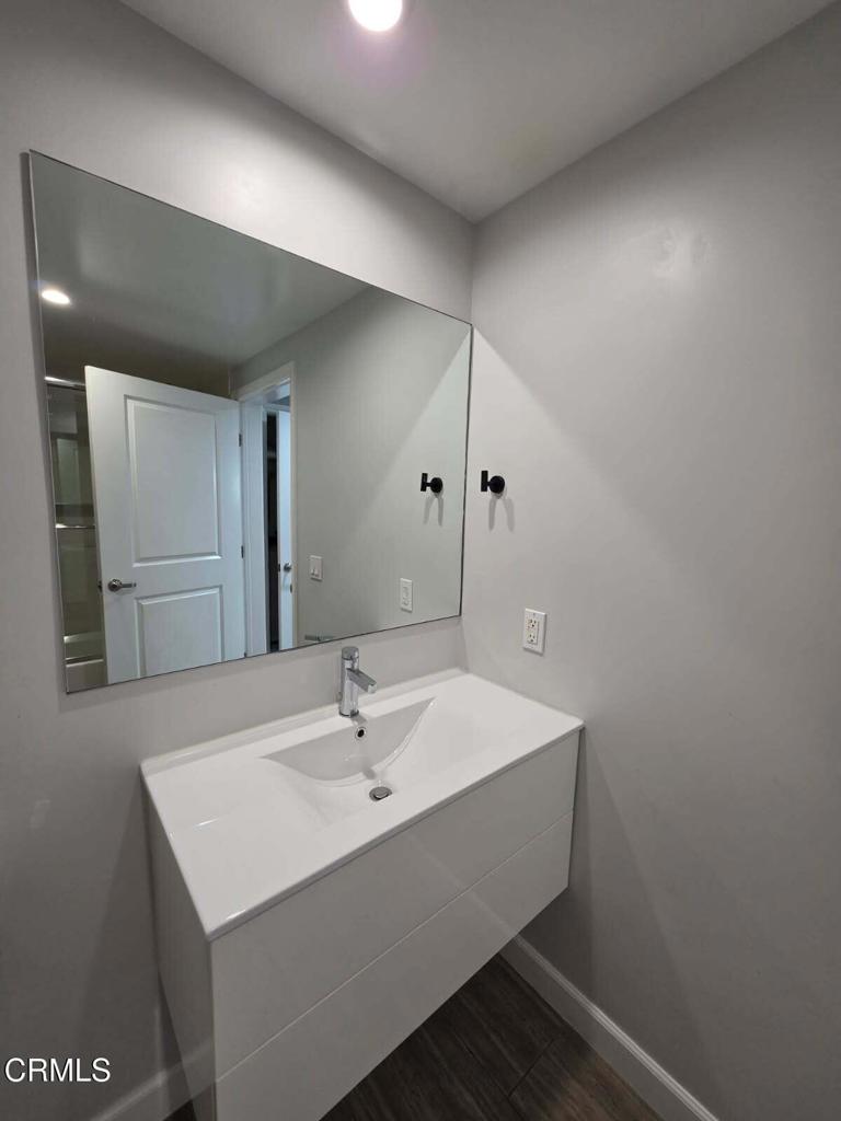 6824 Ben Avenue 1 Property Photo 15