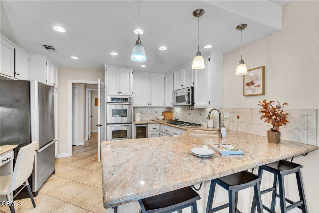 24412 Hampton Drive A Property Photo 11
