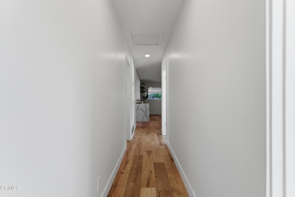 22718 Cantlay Street Property Photo 4