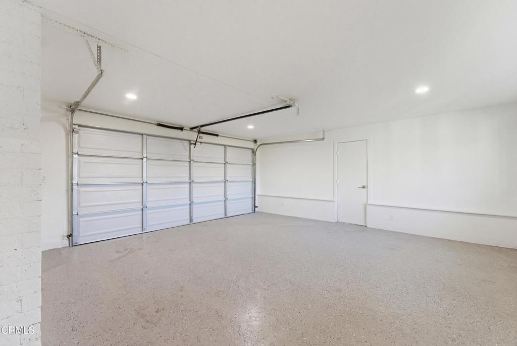 22718 Cantlay Street Property Photo 15