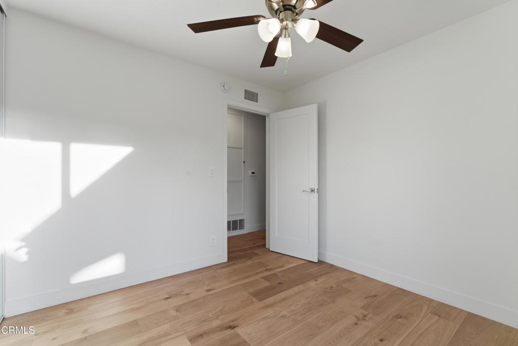 22718 Cantlay Street Property Photo 31