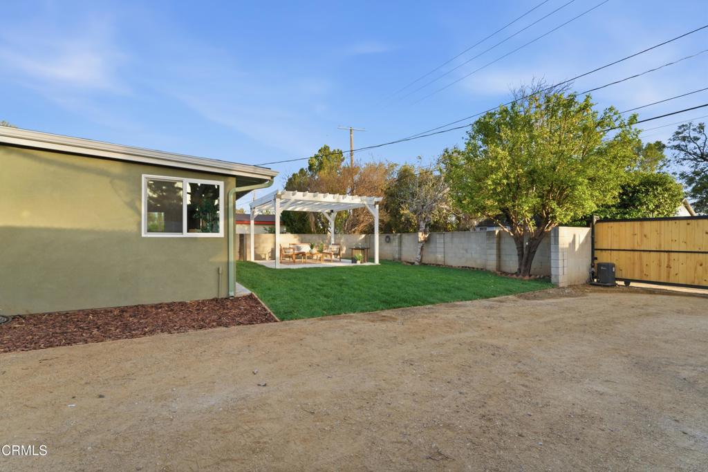 22718 Cantlay Street Property Photo 44
