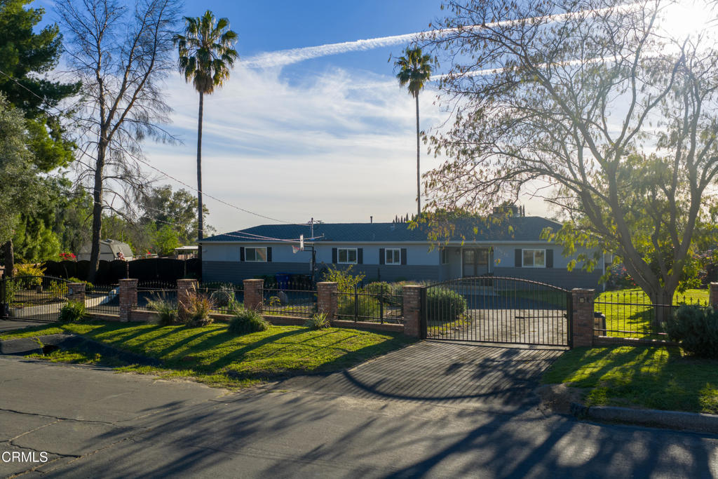 13615 Herrick Avenue Property Photo 4