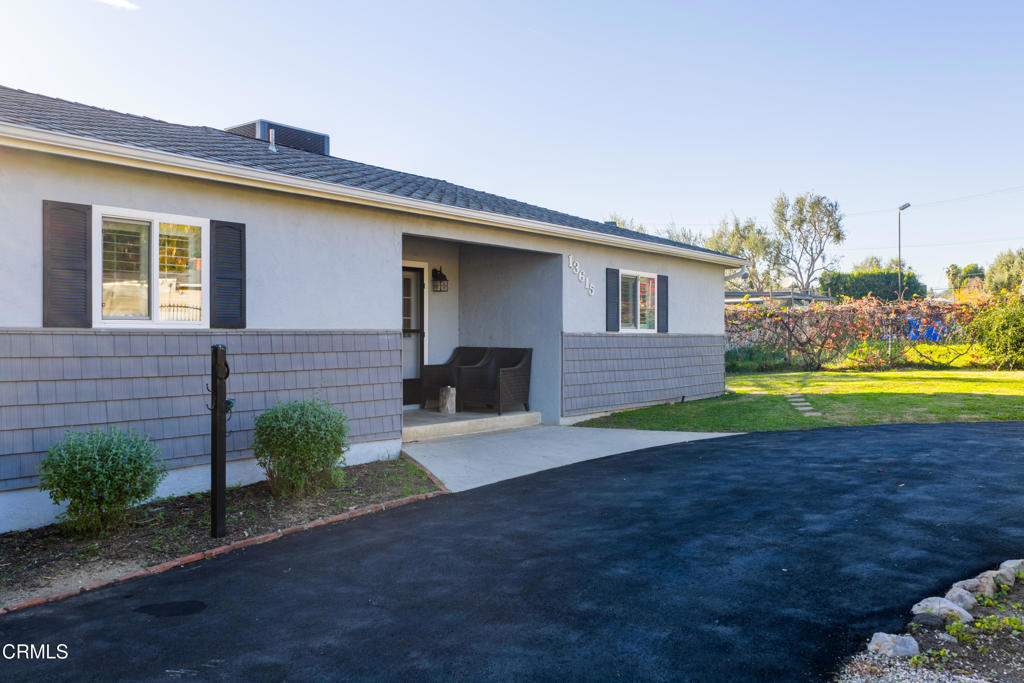 13615 Herrick Avenue Property Photo 8