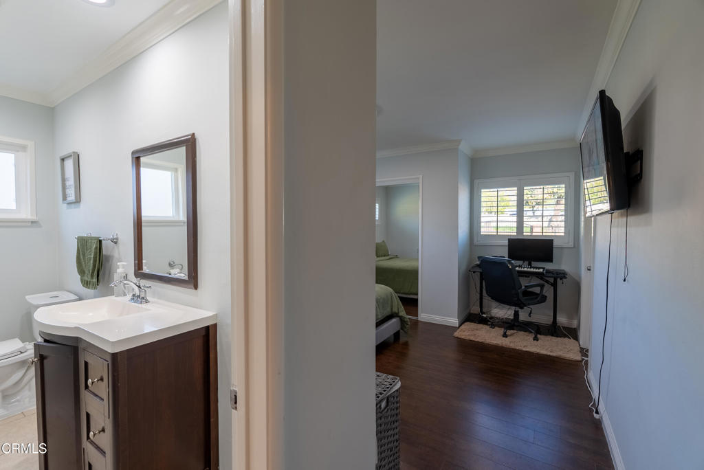 13615 Herrick Avenue Property Photo 37
