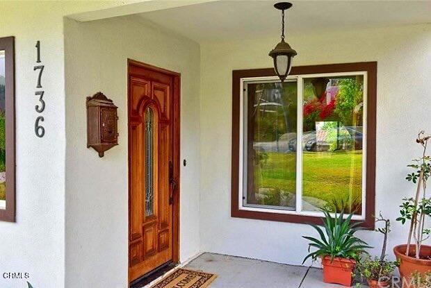 1736 Vistillas Road Property Photo 3