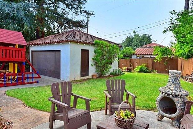 1736 Vistillas Road Property Photo 25