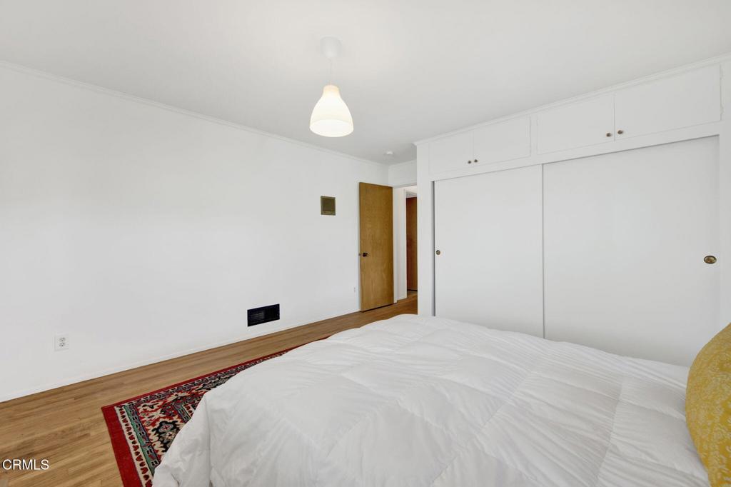 1827 Oak Tree Drive Property Photo 8