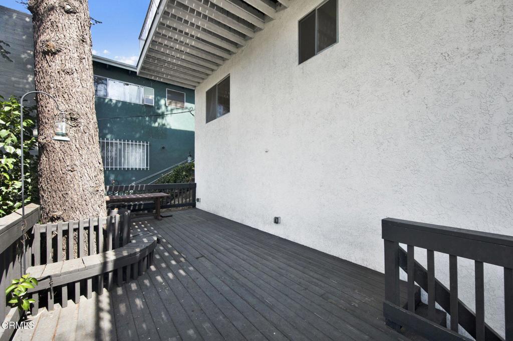 1827 Oak Tree Drive Property Photo 28
