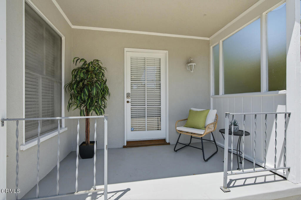 1010 Roxbury Drive Property Photo 26