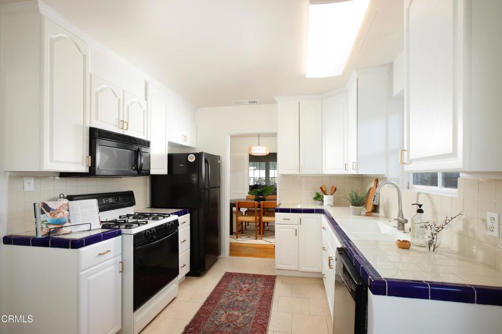 4535 Indiana Avenue Property Photo 8