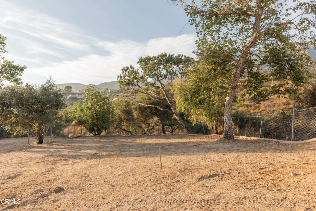 575 W Loma Alta Drive Property Photo 5