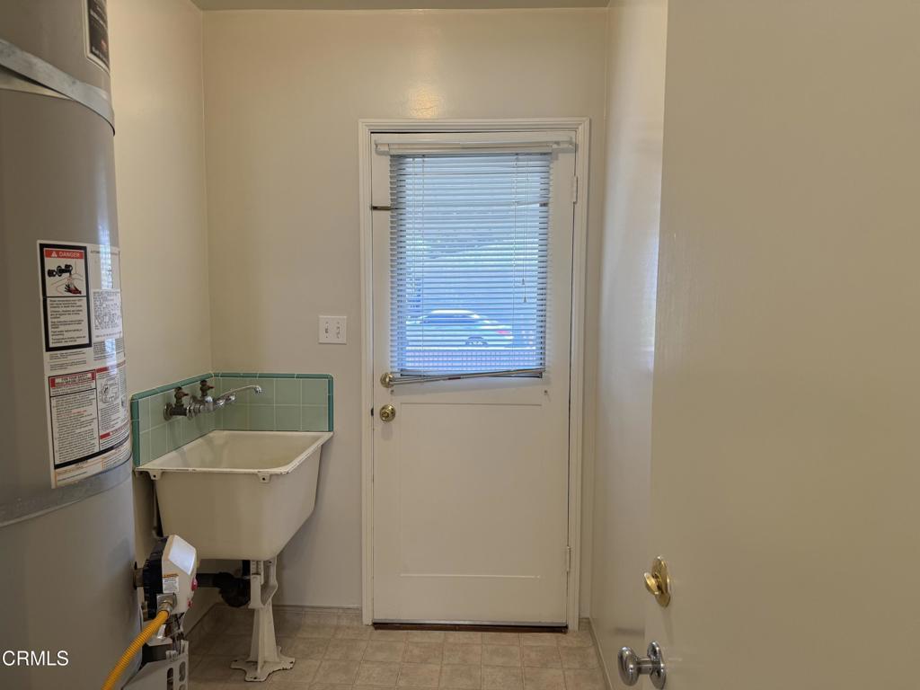514 Linwood Avenue B Property Photo 7