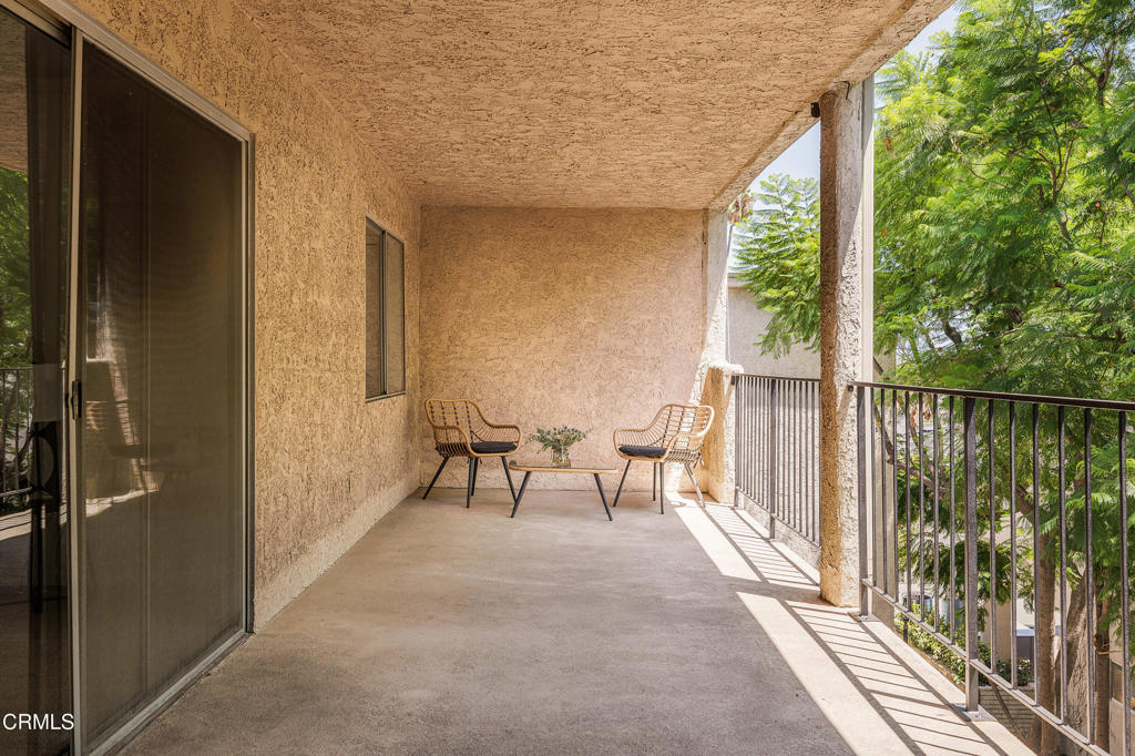 266 S Madison Avenue 308 Property Photo 12