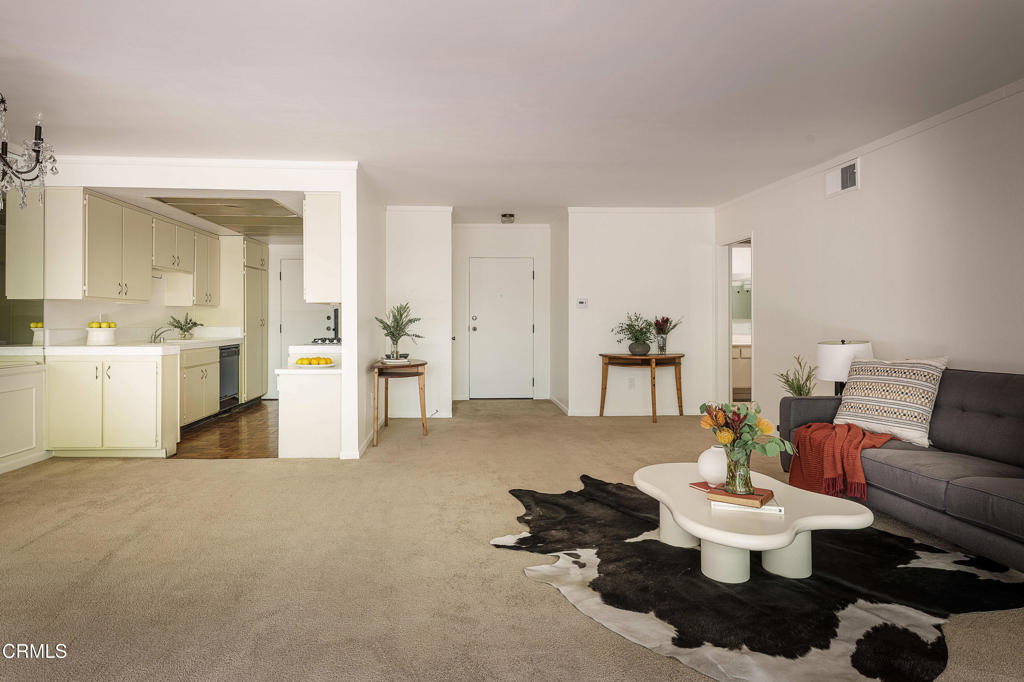 266 S Madison Avenue 308 Property Photo 15