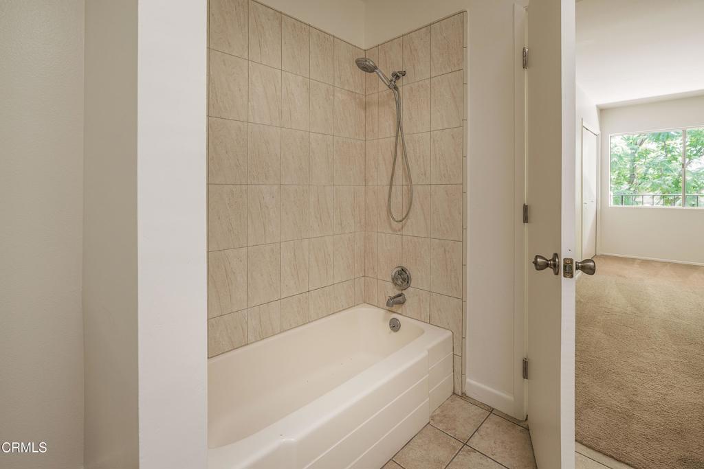 266 S Madison Avenue 308 Property Photo 21