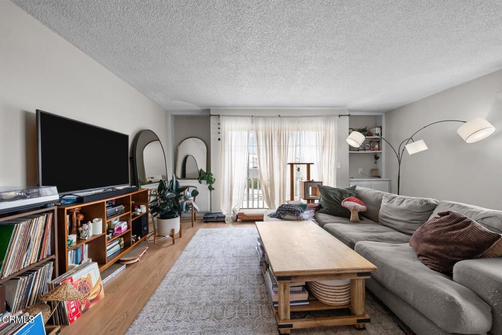 4117 Ocean View Boulevard Property Photo 18