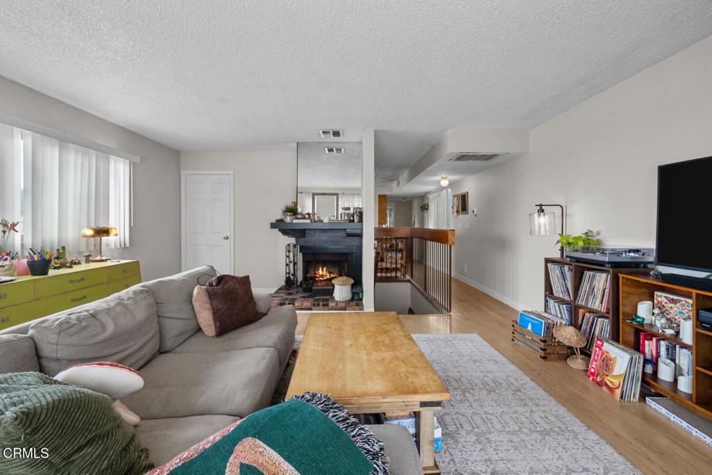 4117 Ocean View Boulevard Property Photo 20