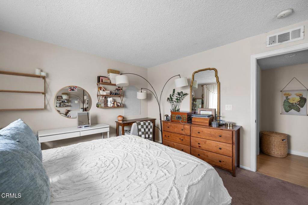 4117 Ocean View Boulevard Property Photo 22