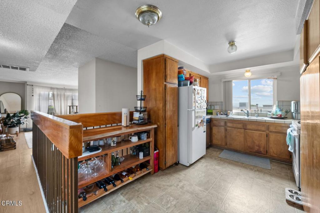 4117 Ocean View Boulevard Property Photo 24