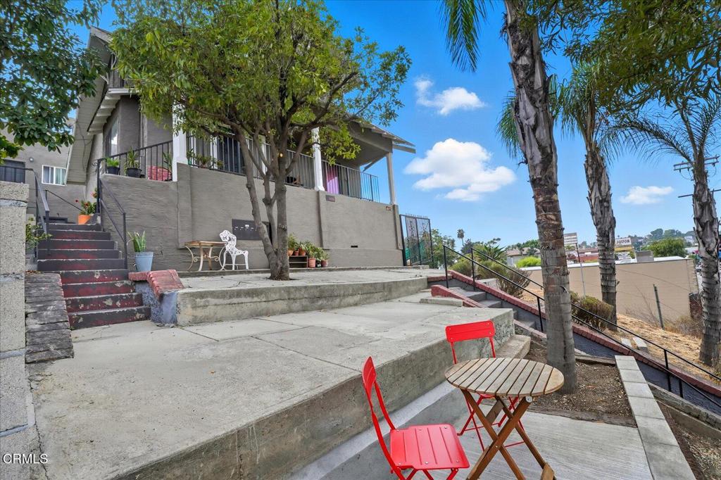 1488 W Sunset Boulevard 1486 Property Photo 18