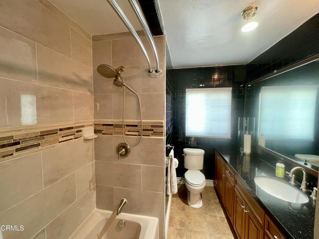 1327 Allen Property Photo 11