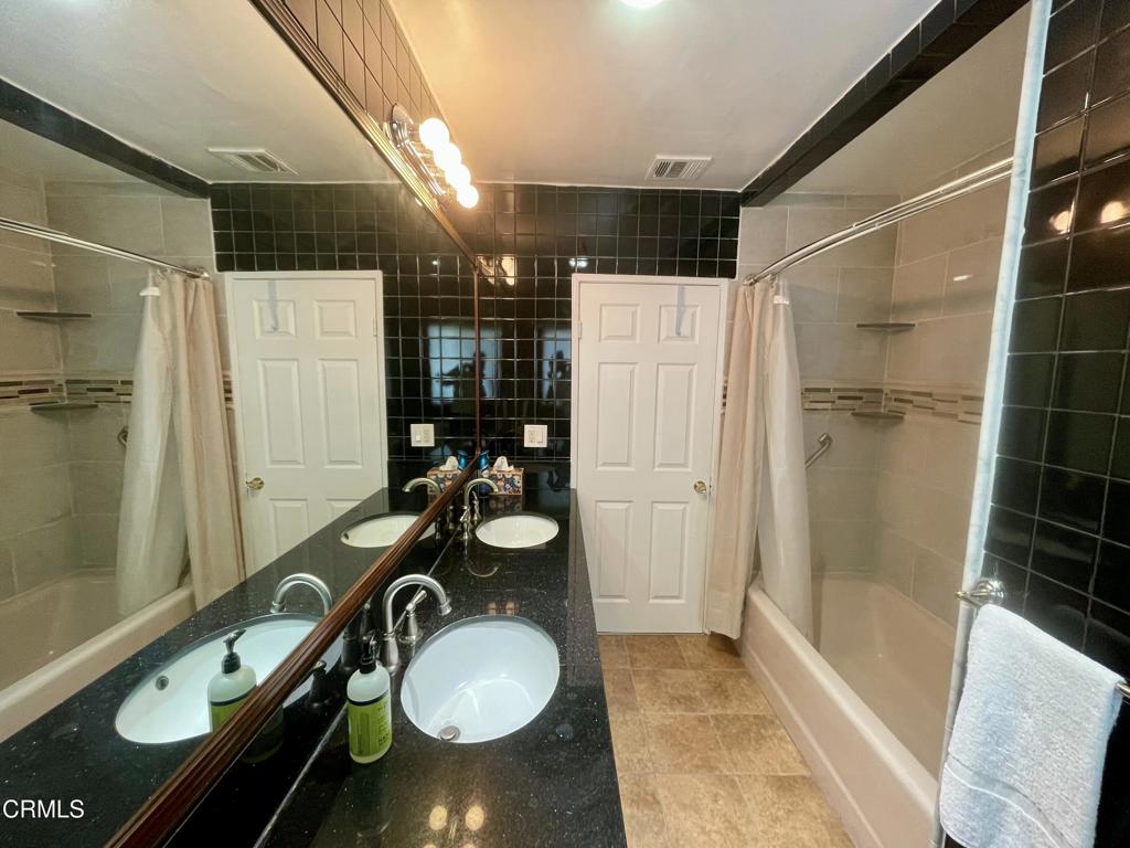 1327 Allen Property Photo 12