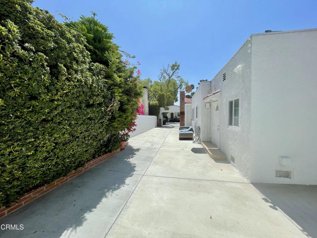 1327 Allen Property Photo 24