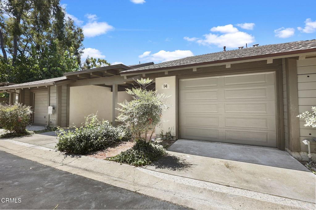 14 Montanas Sud 63 Property Photo 1