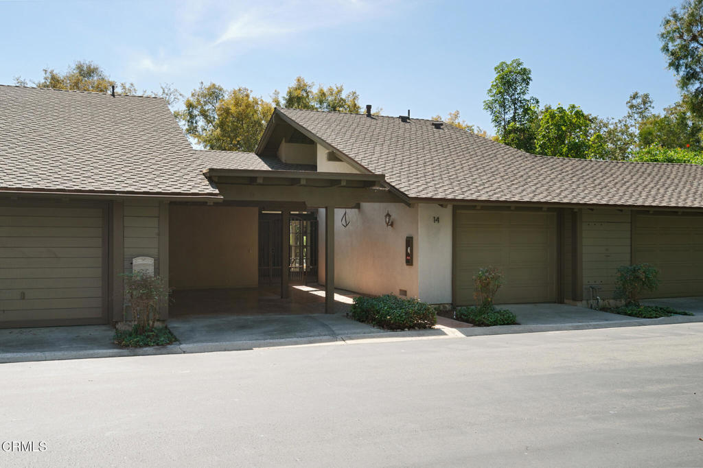 14 Montanas Sud 63 Property Photo 3