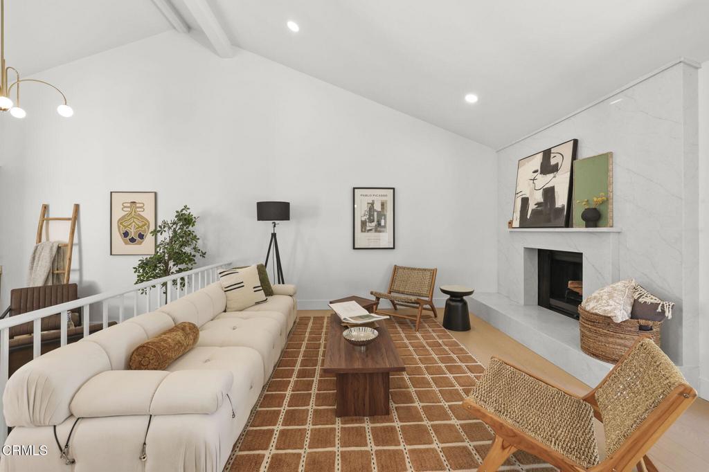 14 Montanas Sud 63 Property Photo 9