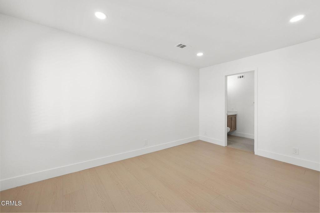 14 Montanas Sud 63 Property Photo 29