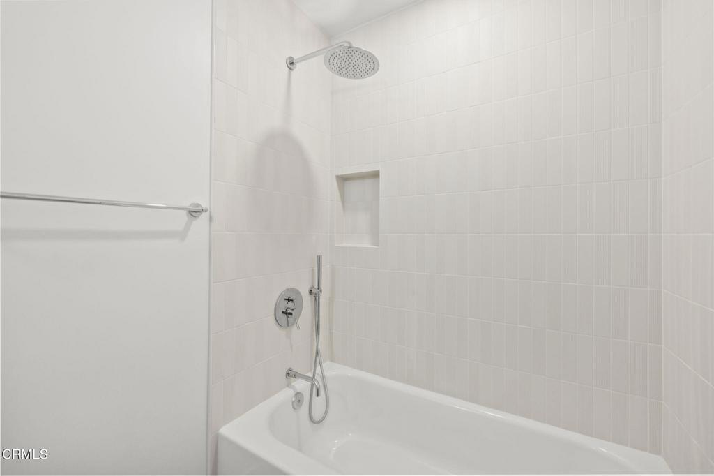 14 Montanas Sud 63 Property Photo 34
