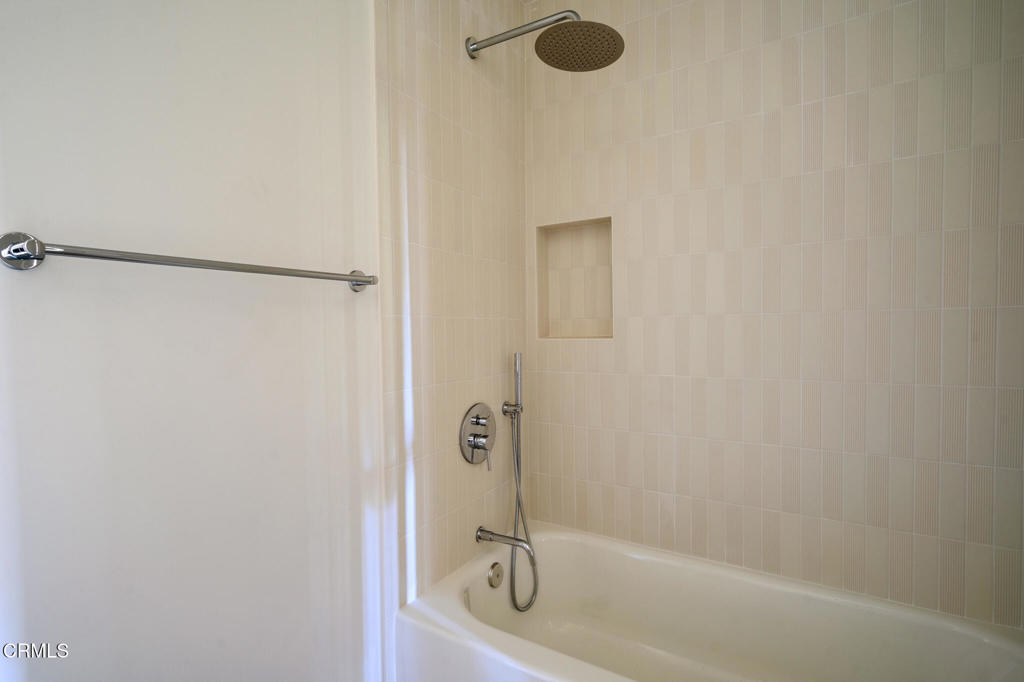 14 Montanas Sud 63 Property Photo 41