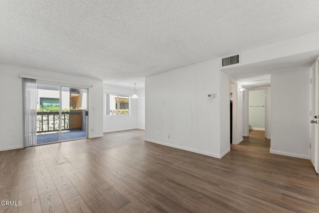 355 S Madison Avenue 122 Property Photo 1