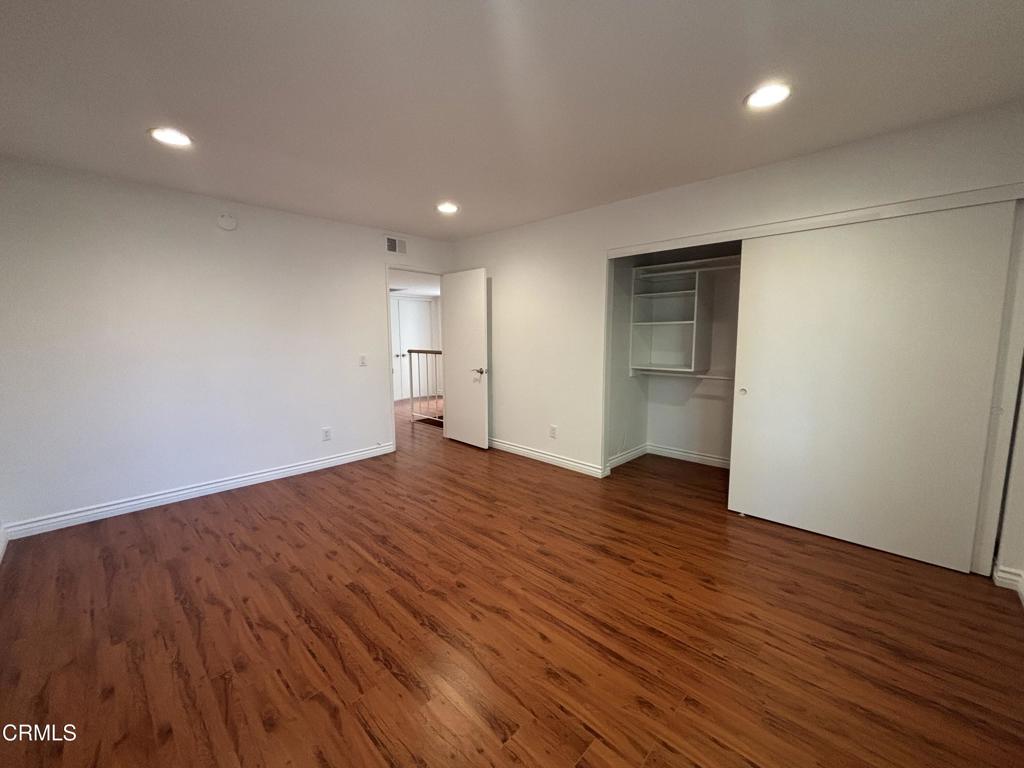 3200 Fairesta Street 5 Property Photo 21