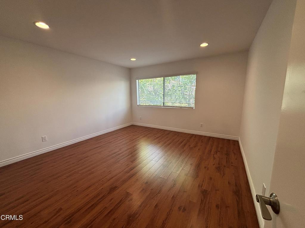 3200 Fairesta Street 5 Property Photo 26